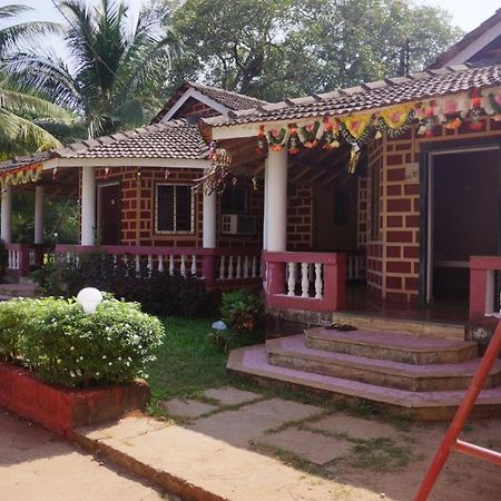 Yash Garden Residency Hotel Ganpatipule Kültér fotó