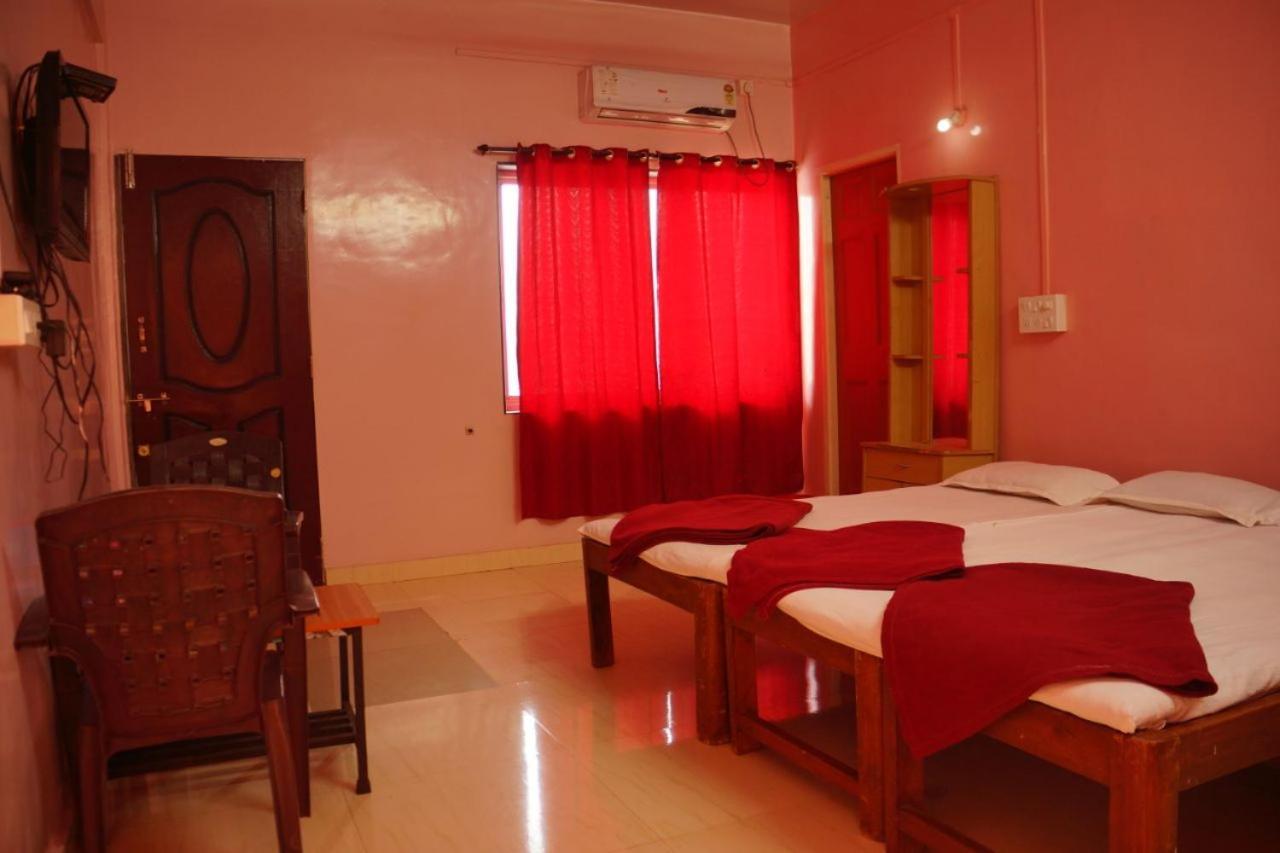 Yash Garden Residency Hotel Ganpatipule Kültér fotó