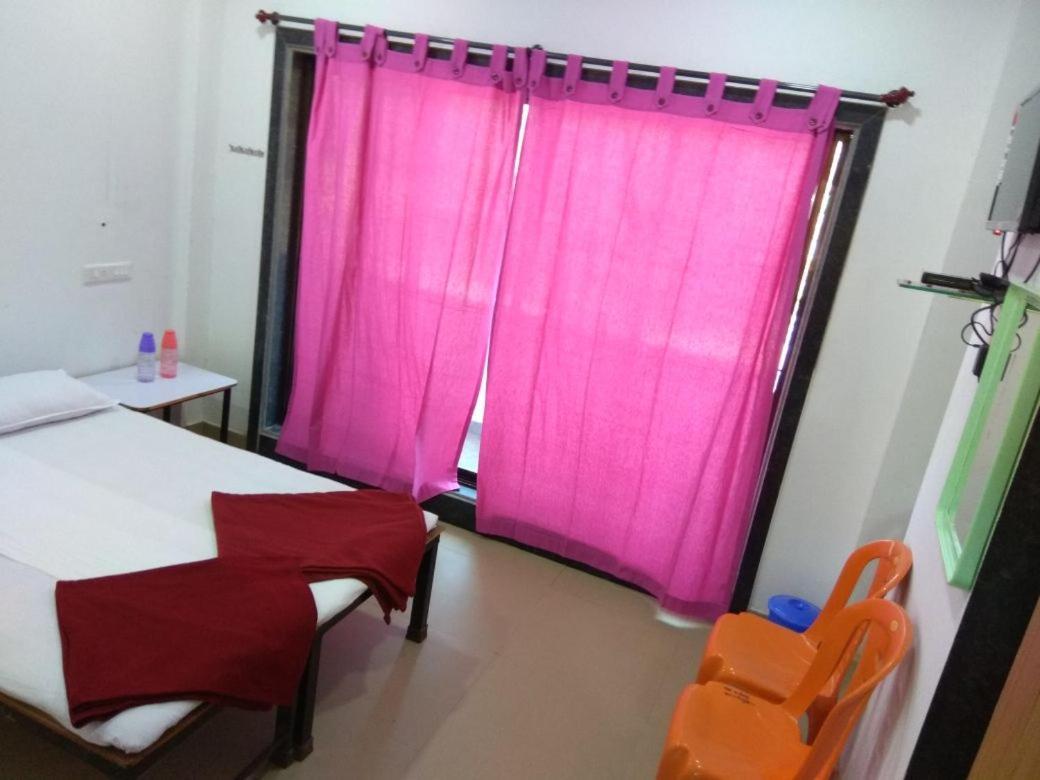 Yash Garden Residency Hotel Ganpatipule Kültér fotó